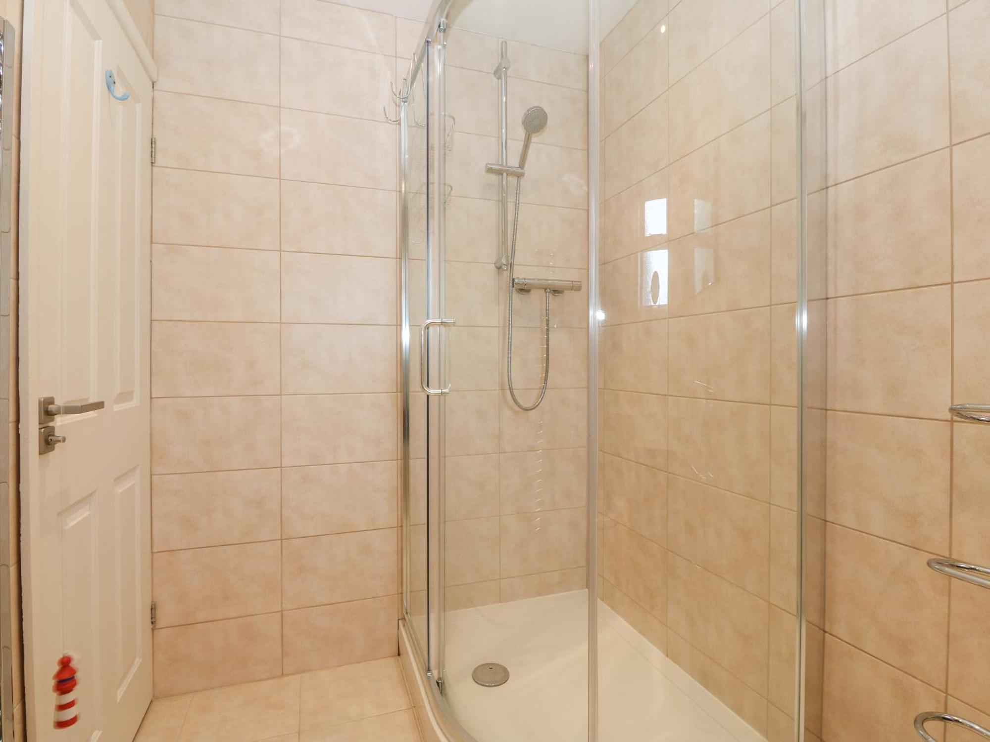 Riverview Apartment Cemaes Bay Esterno foto