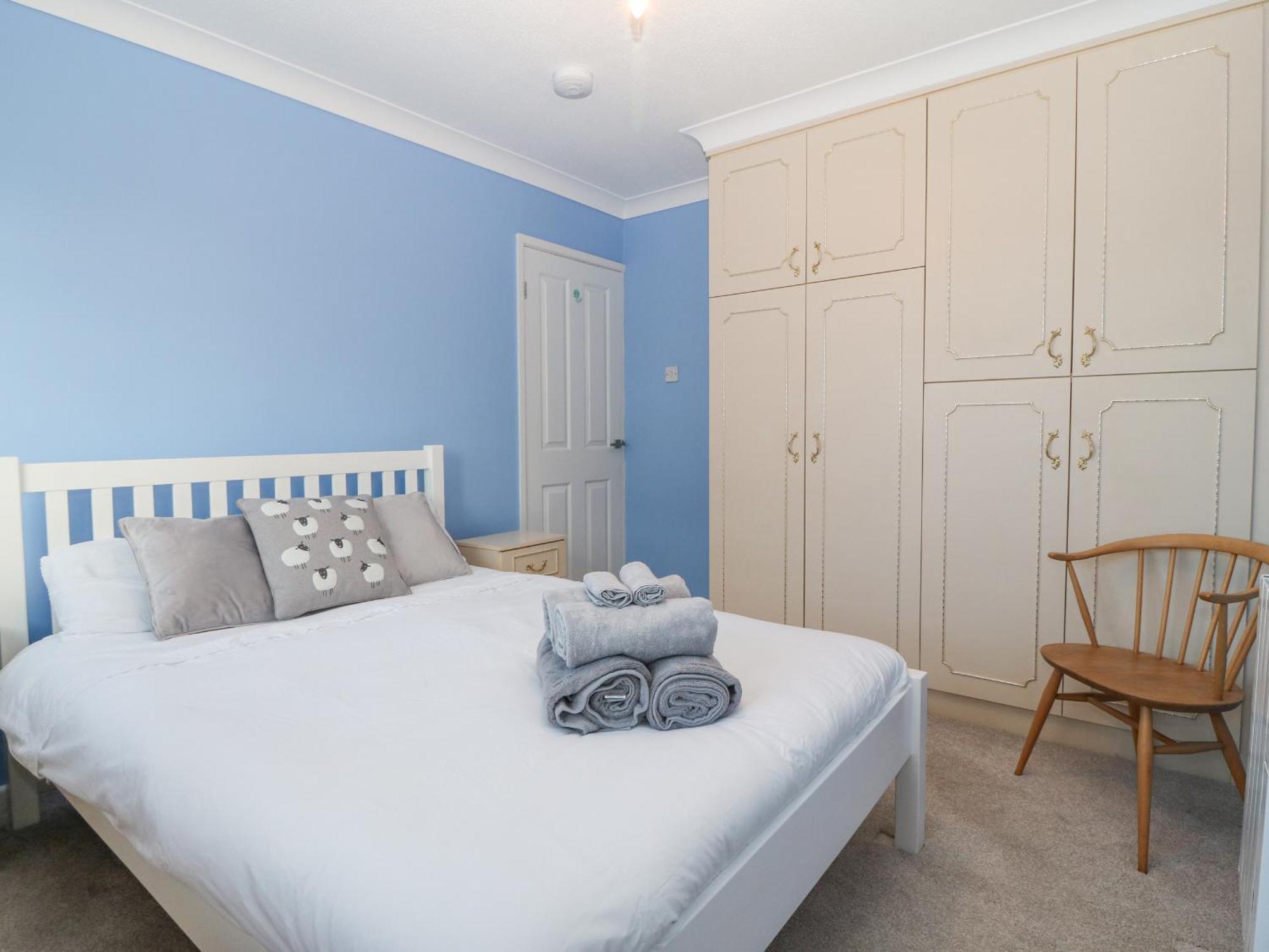 Riverview Apartment Cemaes Bay Esterno foto